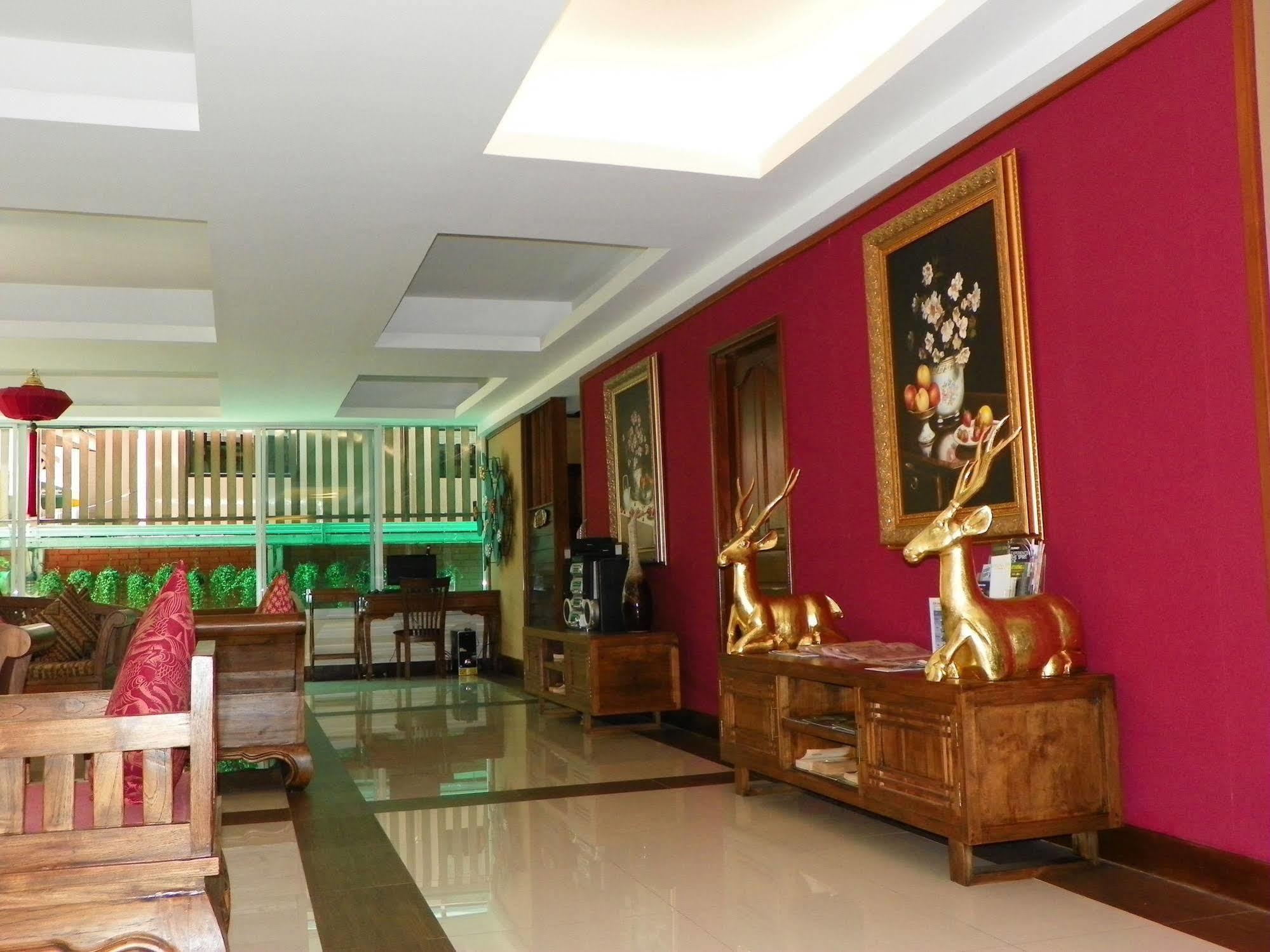 Baan Ngern Village เชียงใหม่ ภายนอก รูปภาพ